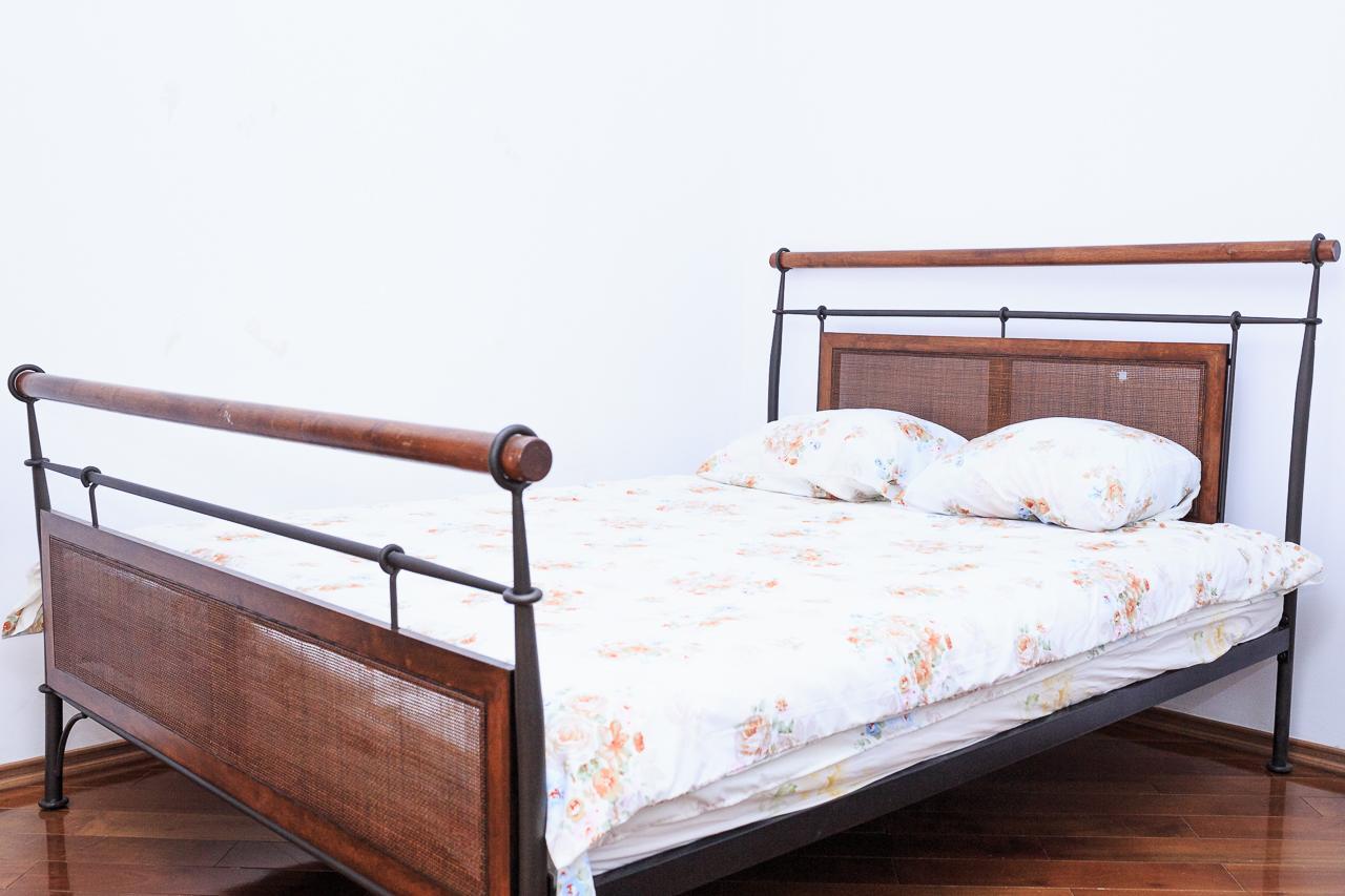 "European" Backpackers Hostel In Almaty Extérieur photo